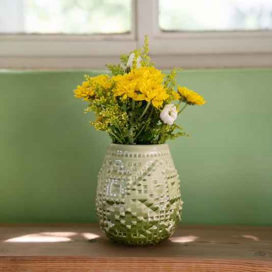 Sharing some wonderful shots of Takween Products and vases